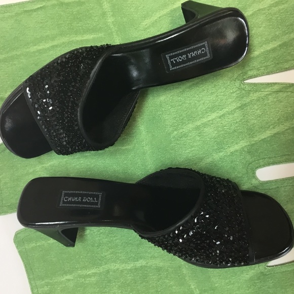 Adorable Sequined Slide On Heels.  China Doll. - Picture 3 of 7